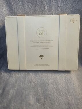 Collagen Replenish & Peptide Balance Treatment Set - White